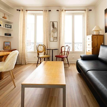 Well Located Apartment In Paris Exterior photo